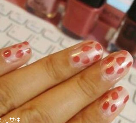 豹紋美甲怎么畫好看？不到一分錢畫出性感美甲