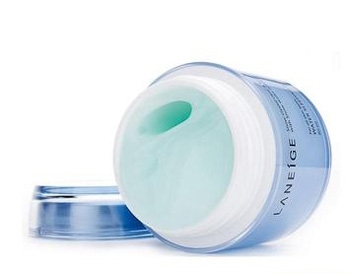 干性皮膚晚上怎么保養(yǎng) 補水保濕是關鍵 干性皮膚晚上怎么保養(yǎng) 補水保濕是關鍵