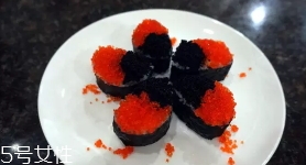 蟹籽壽司是真蟹籽嗎？認真你就輸了