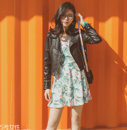 皮衣是軟的好還是硬的好？各有各的特色