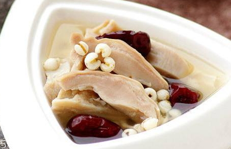 杜仲可以燉雞嗎 食譜做法 杜仲可以燉雞嗎 食譜做法