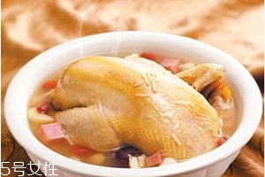 杜仲可以燉雞嗎 食譜做法 杜仲可以燉雞嗎 食譜做法