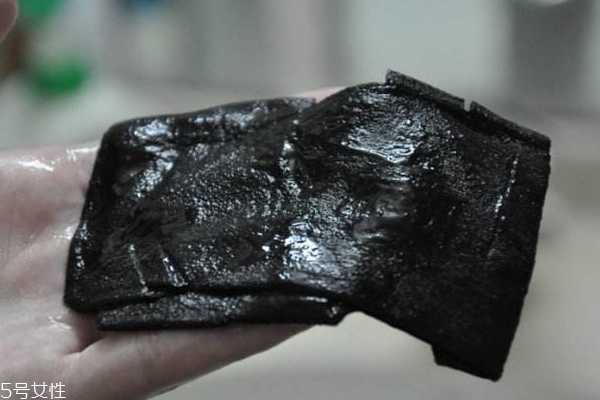 貼片黑面膜哪個牌子好？膏狀黑面膜哪個牌子好？