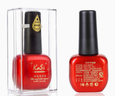 美甲的形狀和顏色怎么搭配？劍型指甲適合紅與黑