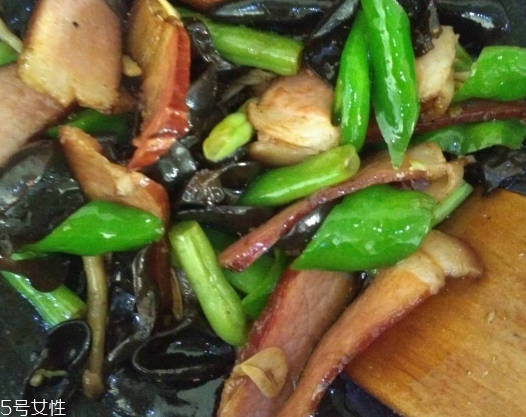 煙熏臘肉怎么清洗？正常清洗