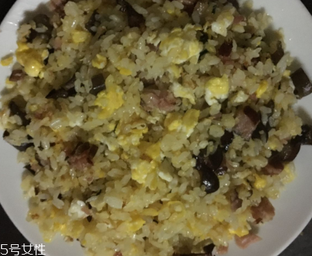 煙熏臘肉怎么保存？通風(fēng)處保存