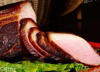 煙熏臘肉怎么炒好吃？做法多多任你選