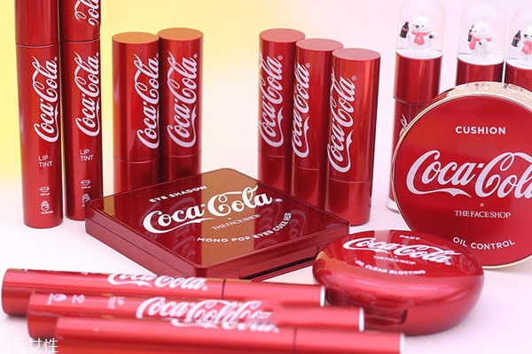 可口可樂(lè)彩妝有哪些？可口可樂(lè)聯(lián)名菲詩(shī)小鋪彩妝盤(pán)點(diǎn)