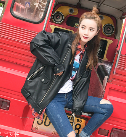 皮衣可以用濕毛巾擦嗎？避免大量沾水