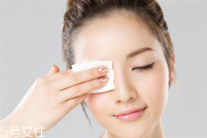 化妝棉可以重復使用嗎 選擇化妝棉注意事項 化妝棉可以重復使用嗎 選擇化妝棉注意事項