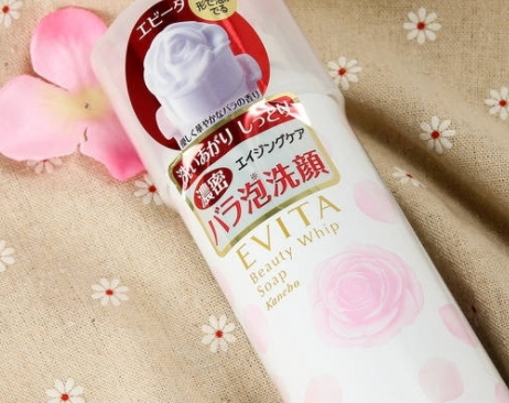 潔面泡沫可以帶上飛機(jī)嗎？