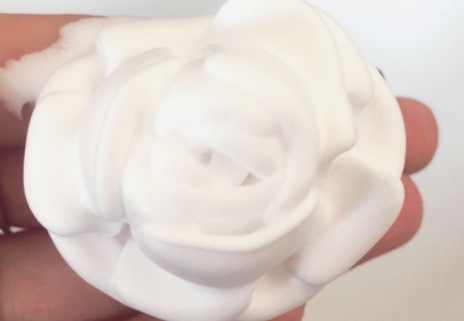 潔面泡沫可以帶上飛機(jī)嗎？