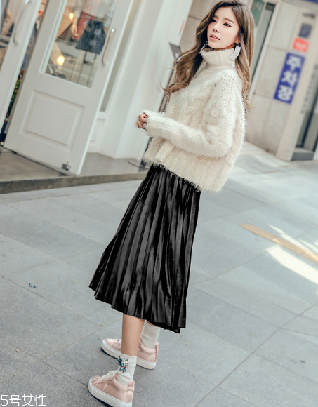 看櫻花穿什么裙子好看？清新美裙最相宜