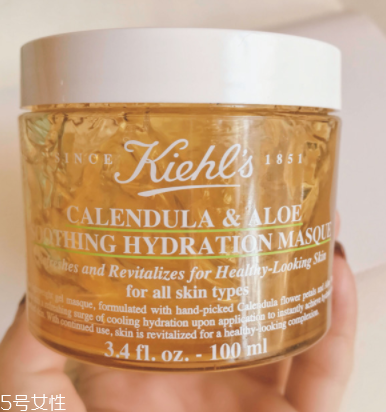 干皮敷面膜多長時(shí)間好？先打底再敷面膜