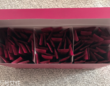 pola膠原蛋白粉含雌激素嗎？