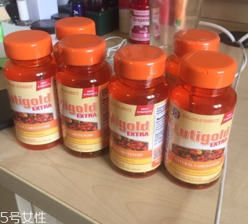 葉黃素哪個(gè)牌子好？這四款葉黃素保護(hù)你的眼睛