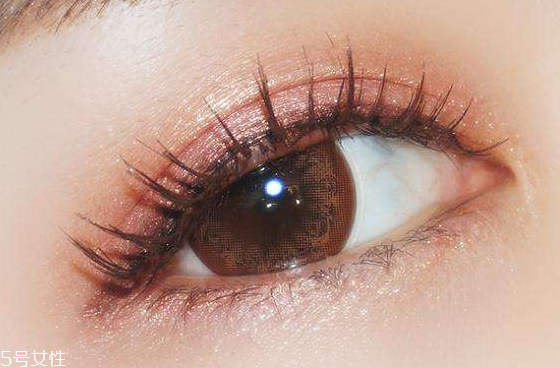 葉黃素什么時(shí)候吃最好？