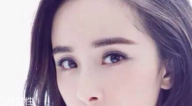 葉黃素白天吃還是晚上？早飯后為最佳時間