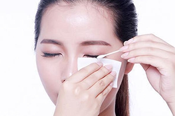 干皮卸妝用什么好？六款溫和保濕卸妝產(chǎn)品