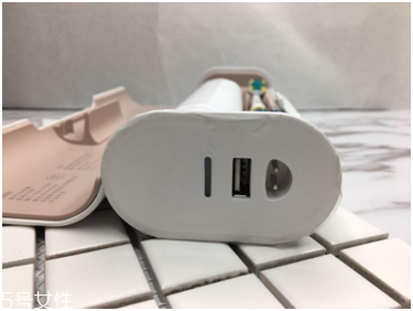 歐樂b電動(dòng)牙刷怎么樣？四個(gè)刷頭很好用