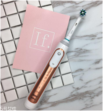 歐樂b電動(dòng)牙刷怎么樣？四個(gè)刷頭很好用