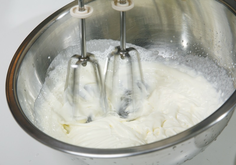 怎么打發(fā)鮮奶油更持久