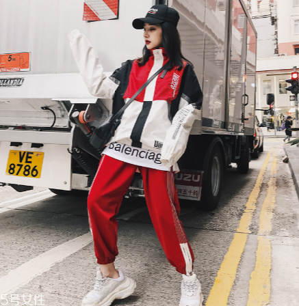 運動褲要買大一號嗎？運動褲尺碼這樣選