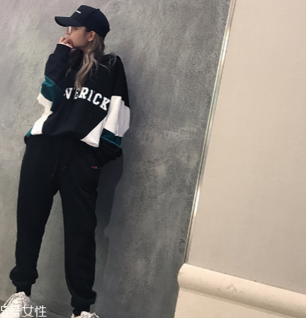 運動褲要買大一號嗎？運動褲尺碼這樣選