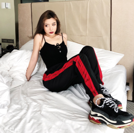 運(yùn)動(dòng)褲怎么洗不掉色？運(yùn)動(dòng)褲這樣洗才正確