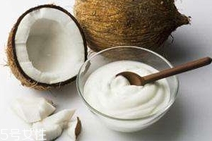 椰子油是酸性還是堿性？屬于弱酸性