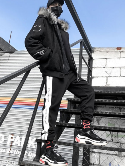 運動褲有油漬怎么洗掉？頑固油漬去無蹤