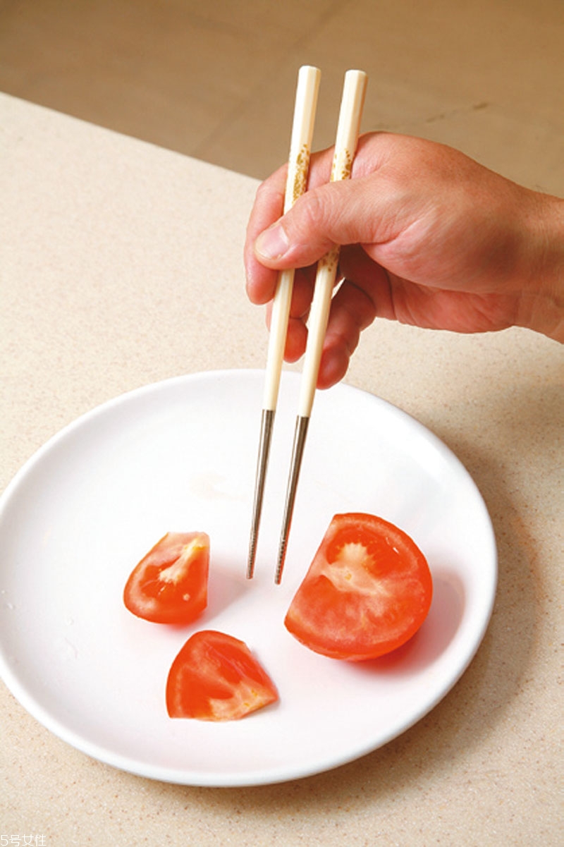 筷子什么材質最好 各材質筷子的優(yōu)缺點 筷子什么材質最好 各材質筷子的優(yōu)缺點