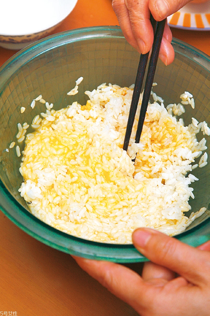 筷子什么材質最好 各材質筷子的優(yōu)缺點 筷子什么材質最好 各材質筷子的優(yōu)缺點