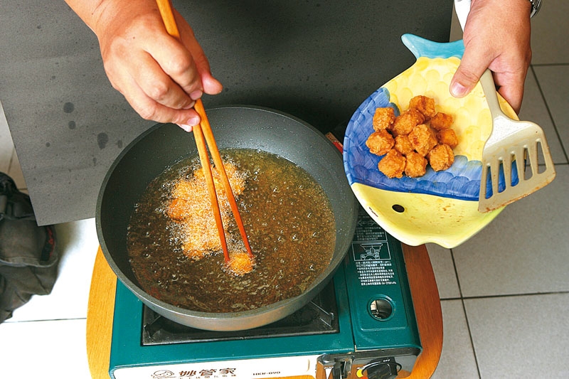 筷子什么材質最好 各材質筷子的優(yōu)缺點 筷子什么材質最好 各材質筷子的優(yōu)缺點