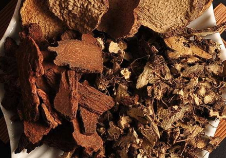 肉蓯蓉和鎖陽(yáng)可以一起泡酒嗎 肉蓯蓉和鎖陽(yáng)可以一起泡酒嗎