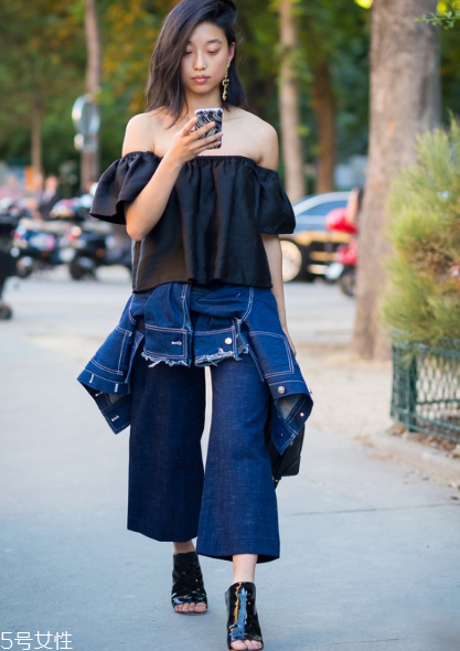 露肩裝怎么穿好看？用它撩倒全世界吧