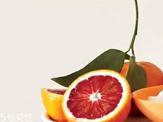 柑橘調(diào)香水好聞嗎？吃了這個大橘子