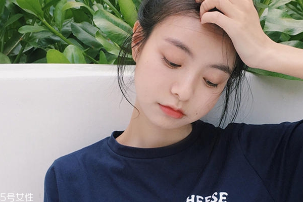 面膜有沒(méi)有正反面？你遲早要用到的面膜冷知識(shí)