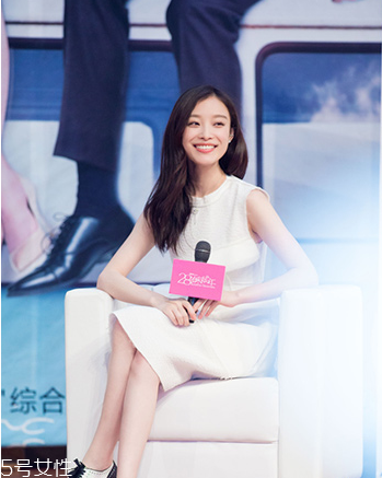 韓式女生短發(fā)扎法教程 百變發(fā)型扎法 韓式女生短發(fā)扎法教程 百變發(fā)型扎法