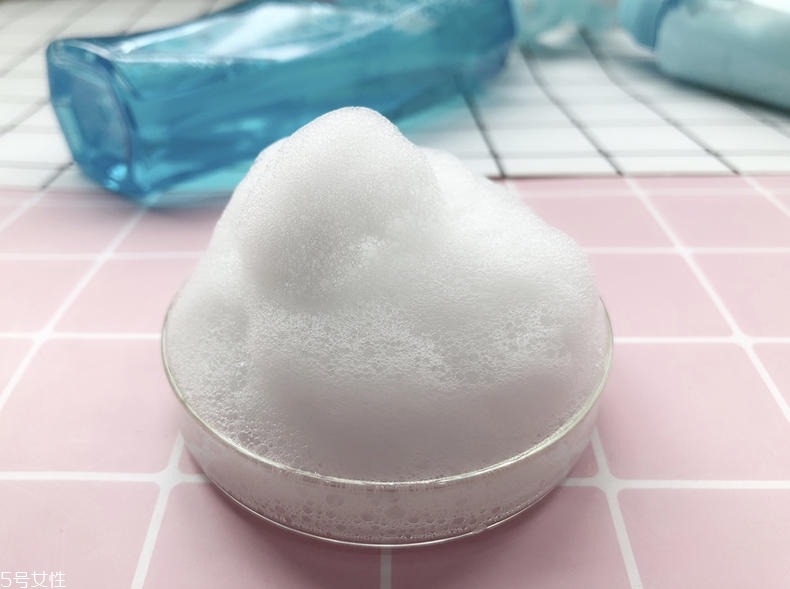 清揚植覺洗發(fā)水怎么樣 給頭皮也用爽膚水