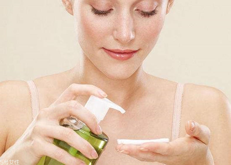 面膜有沒(méi)有正反面？你遲早要用到的面膜冷知識(shí)