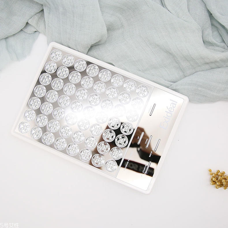 提拉緊致美容儀哪個(gè)好？用這四款擁有不老肌