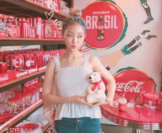 韓國發(fā)帶怎么帶好看 韓國發(fā)帶的系法圖解 韓國發(fā)帶怎么帶好看 韓國發(fā)帶的系法圖解