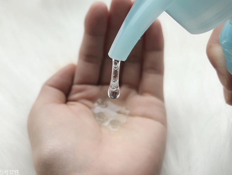 清揚0硅油洗發(fā)水好用嗎？自帶高級感香調(diào)