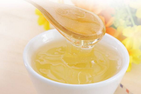 洋槐蜜什么顏色好 白色的洋槐蜜最好 洋槐蜜什么顏色好 白色的洋槐蜜最好