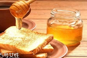 枇杷蜜能解酒嗎 可以快速解酒 枇杷蜜能解酒嗎 可以快速解酒