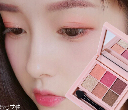 哪個(gè)牌子的眼影好用 讓你的眼睛更深邃有神 哪個(gè)牌子的眼影好用 讓你的眼睛更深邃有神