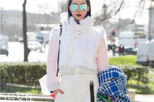 工裝褲怎么搭配好看？比牛仔褲時髦多了