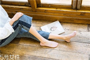 襪子全棉的好嗎？既吸汗又透氣