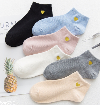 襪子染色了怎么去除？襪子染上顏色這樣洗